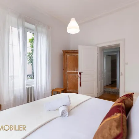 Le Premium - Parking Center